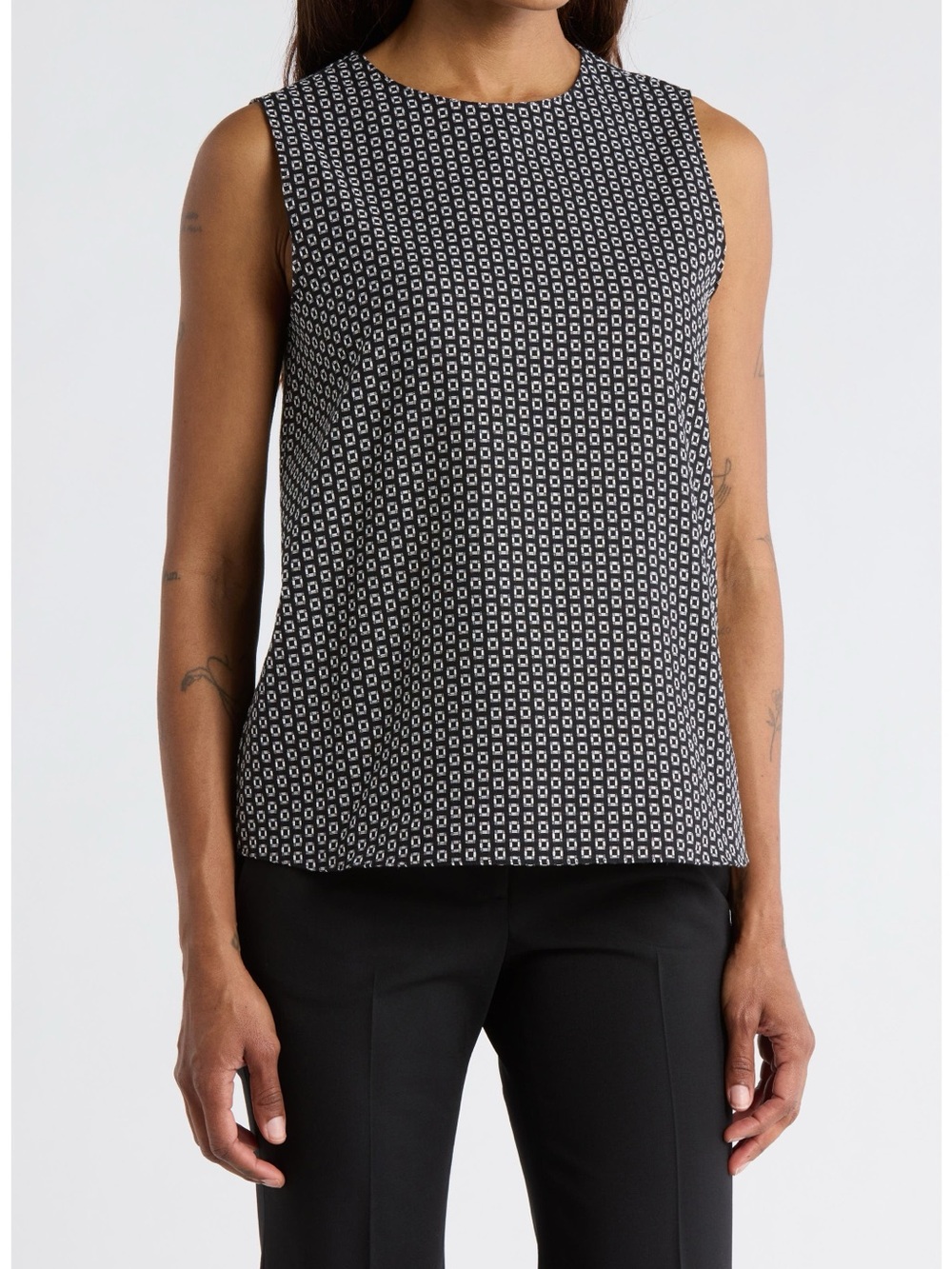 Theory Geometric Dobby Top